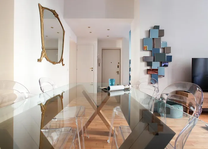 Hacca Collection - Chic 2br In Cool Porta Venezia District 아파트 *