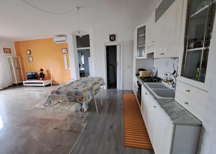 Lory Апартаменты *