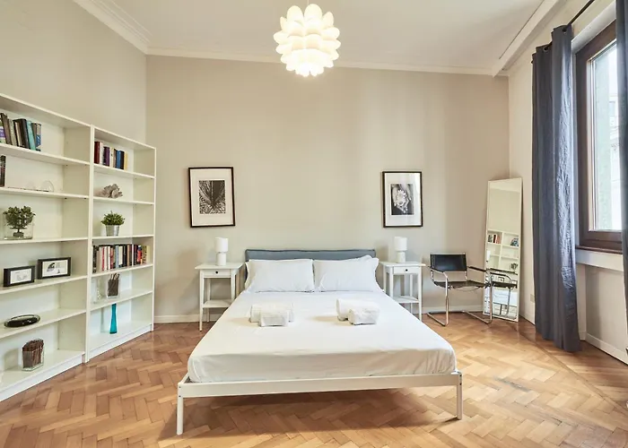 Easylife - - Battisti 13 - Duomo Milaan