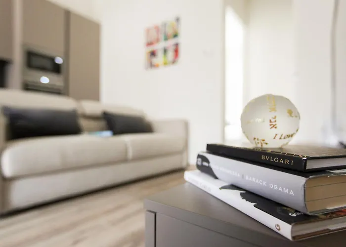 Hacca Collection - Isola-garibaldi District 1br Lägenhet Milano