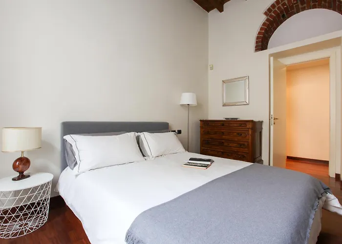 Daire Hacca Collection - Corso Magenta, Unique And Charming 2br Milano
