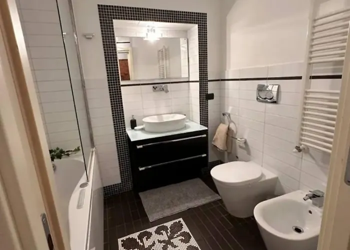 Centro Garibaldi M2 شقة ميلان