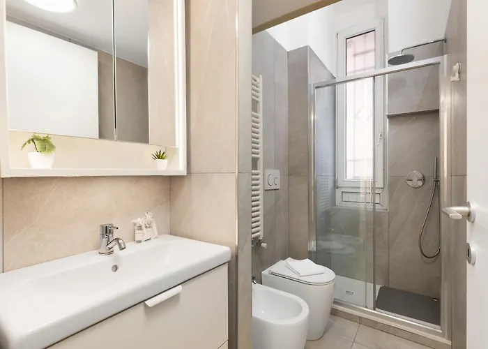 Isola Bloom - Stylish Design Flat Daire *