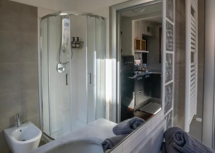 Bastia Rf Stylish Renovated Scalo Romana Up To 4 Guests Olympics 아파트 *