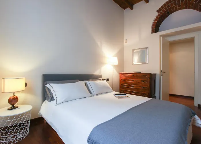 Daire Hacca Collection - Corso Magenta, Unique And Charming 2br Milano
