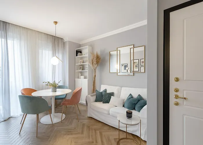 The Boutique - Tram 14 Direct To Duomo - Tortona Design With Balcony - Center דירה מילאנו