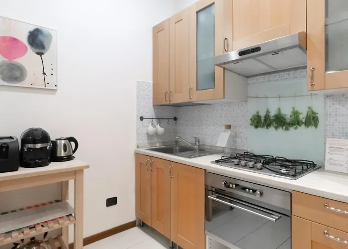 Italianway Easy - Pisino 5 Apartman *
