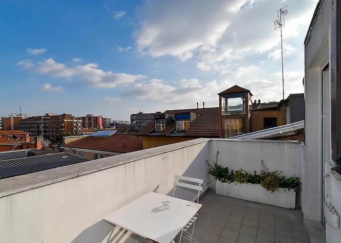 Διαμέρισμα Rooftop Retreat Martesana *
