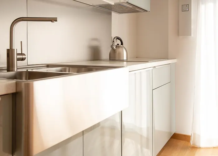 Artstay - New Exclusive Near Metro M4
