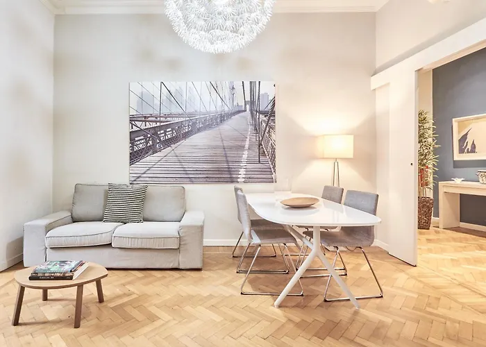 Easylife - - Battisti 13 - Duomo * Milaan