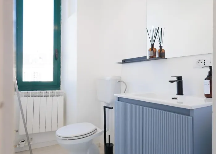 Apartamento Urban House - View Navigli Center - Restyled Milão