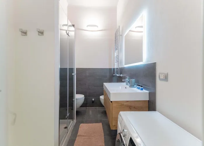 Moda Porta Romana M3 Lodi Tibb Self-check-in 公寓 *