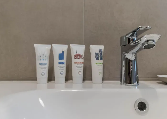 Italianway Easy - Porta Nuova 6 *