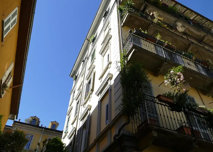 Апартаменты Nonna Nilla, A Large And Cozy Flat In Porta Venezia Милан