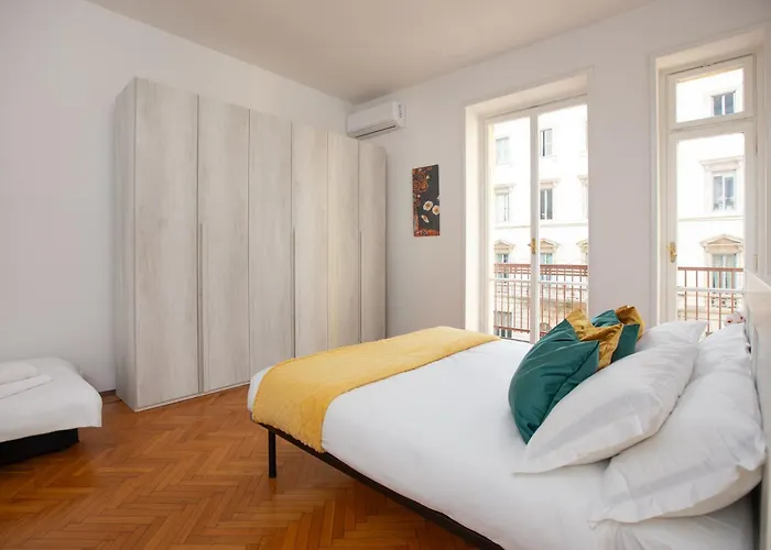 Artstay - Exclusive In Porta Romana, Free Parking *
