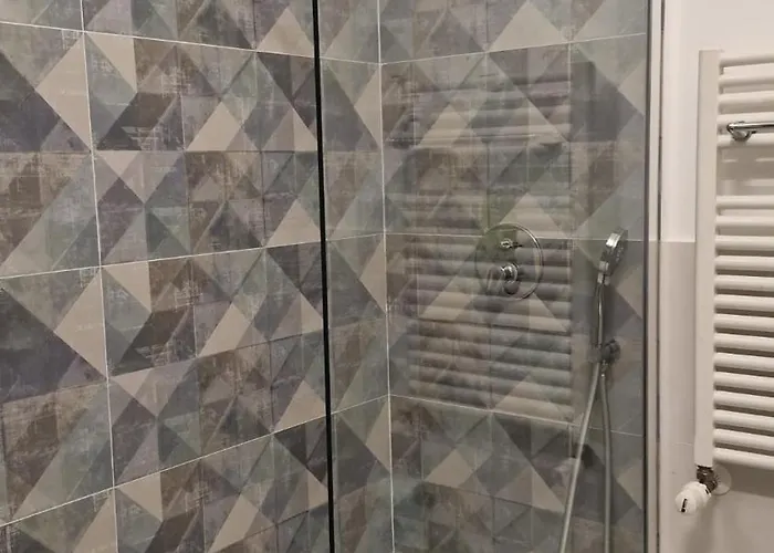 Linea Oda ve Kahvaltı 4*