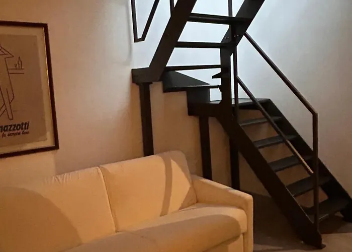 Loft Navigli With Private Garden 3* Milán