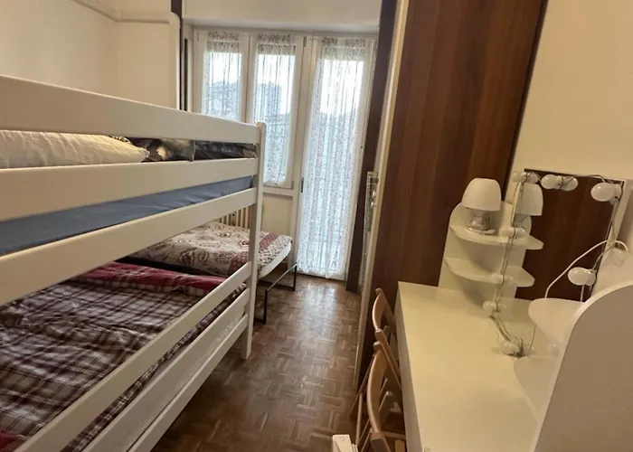 Gigli, Con Cucina In Comune E Terrazza 게스트하우스