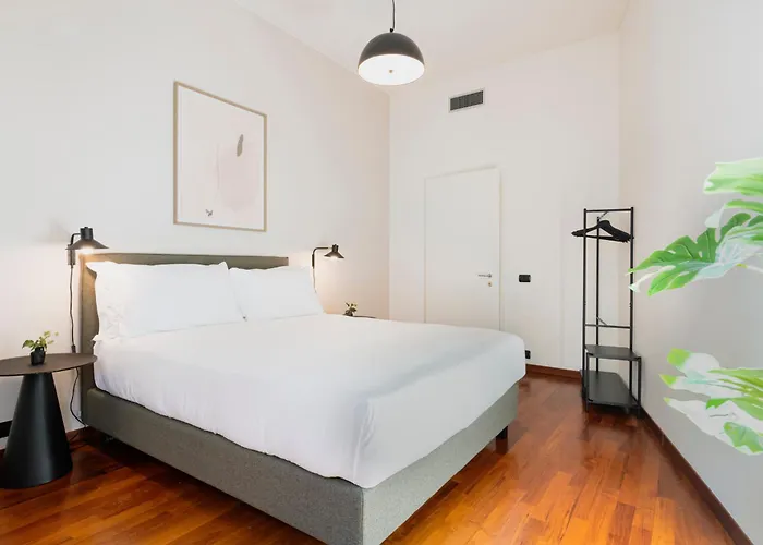 Relstay - Montenapoleone *