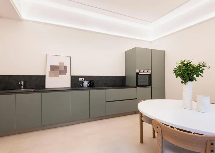 Relstay - Montenapoleone Daire