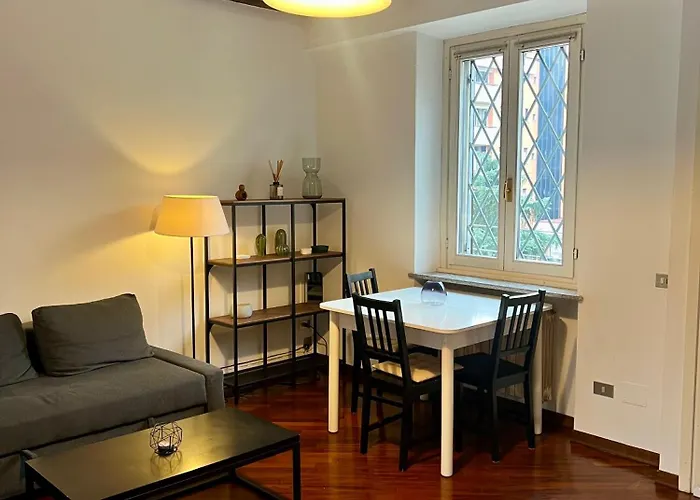 Lovely 1 Bedroom In Milano, Brera Mailand