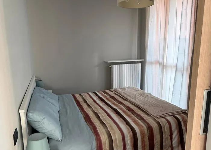 Ugolini * Μιλάνο