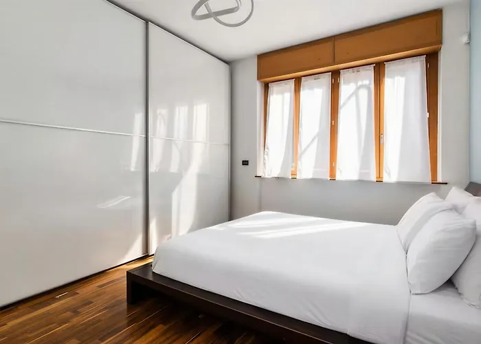 Modern With Jacuzzi, Terrace And Private Garage Διαμέρισμα *