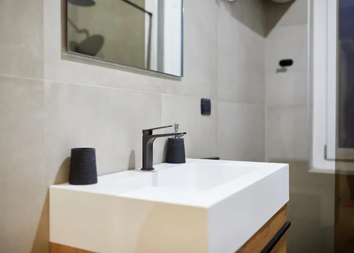 Brand New Steps From Citylife, Sempione, Allianz Mico - Metro Domodossola - Metro Portello - Tram Right Outside To Duomo, Brera, Cadorna Reachable In 15 Min Милан