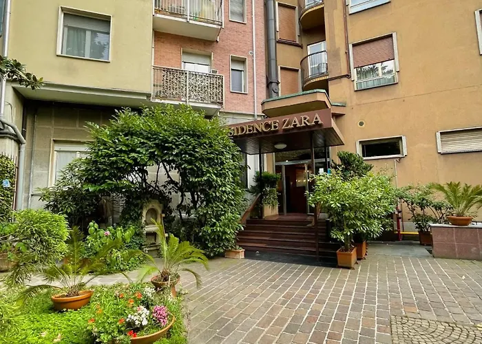 Lägenhetshotell Casa Zara & Domus Lagosta 4*