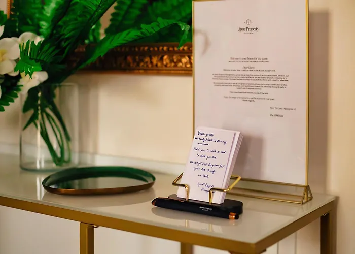 Il Club Del Lusso - Di Lusso Con Vista Citylife, Milán