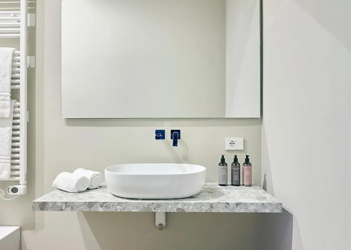 בית הארחה Duomo Collection-by Retreats Beauty&spa מילאנו