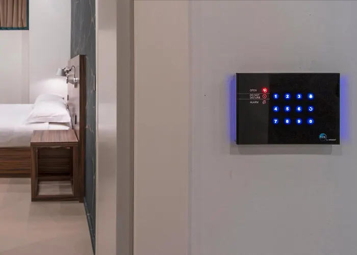 The Place Konukevi Milano