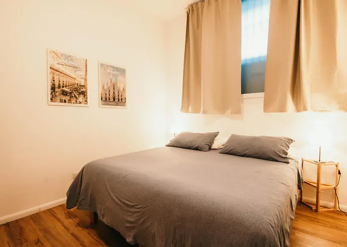 Casa De Amicis - Lakeside L&b 3* Mailand