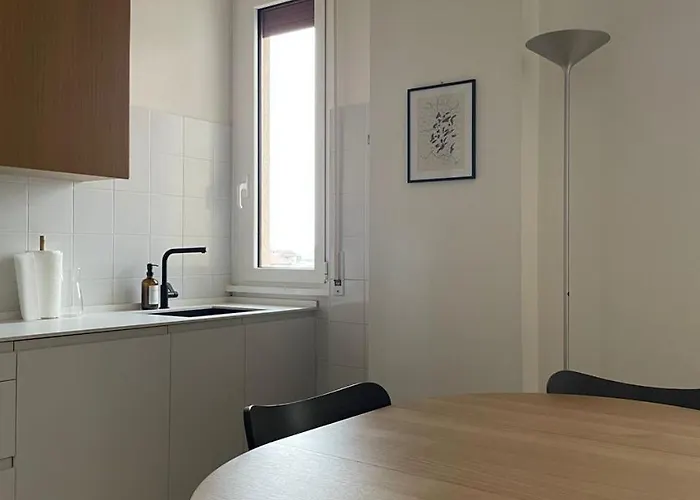 Design And Comfort In West Μιλάνο
