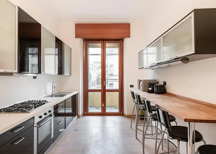 Easylife - - Lovanio 10 - Brera