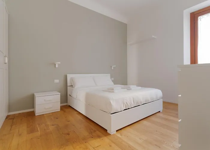 Guesthost - M5 Isola Cozy Apartamento Milán