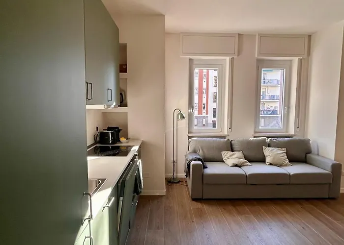 Modern And Bright House 20 Minutes From The Duomo