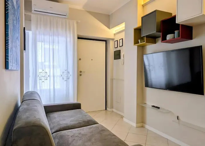 Navigli Bocconi - Free Private Garage * Милан