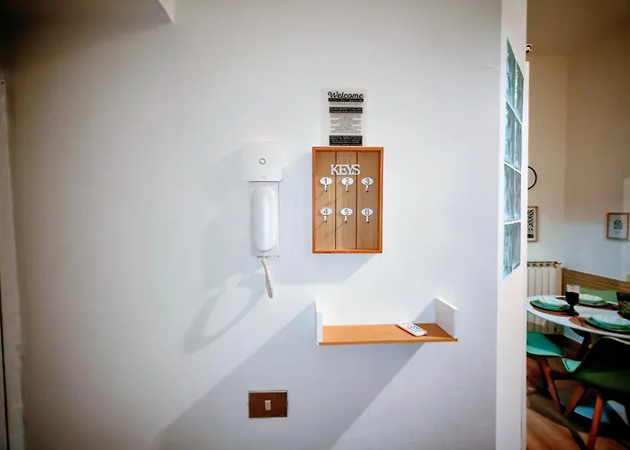 Sanzio Loft 4bed Wifi 6 Fermate Dal Duomo Διαμέρισμα *