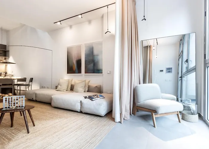 Nestco The Townhouse Jenner Milan