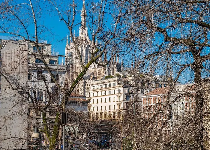 The Icon - Duomo View