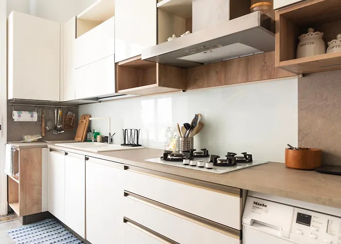 Youhosty - Compagnoni 8 Апартаменты