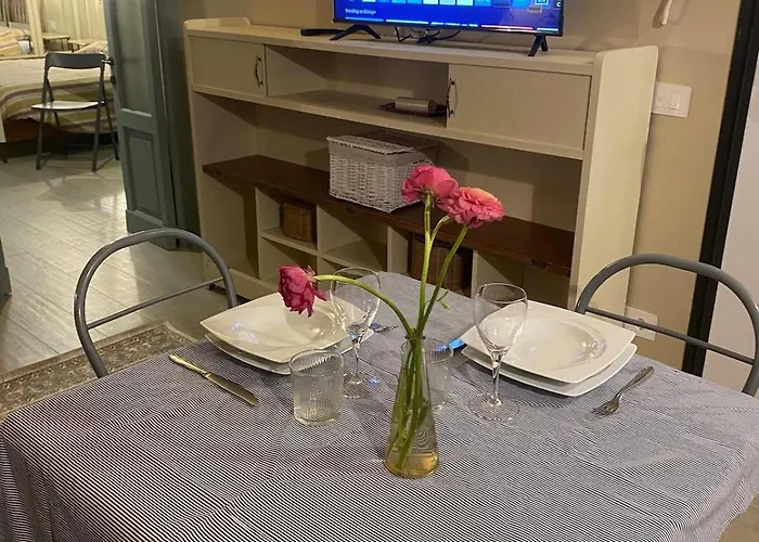 Charm Two-room Bocconi Navigli Darsena