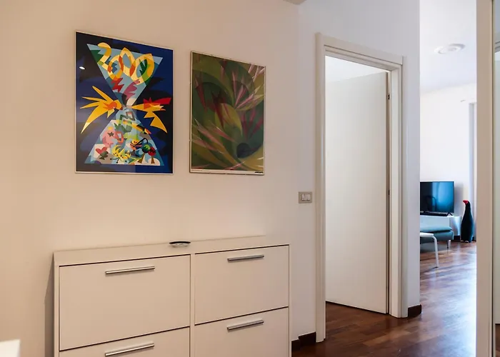 Youhosty - Espinasse 80 Milano