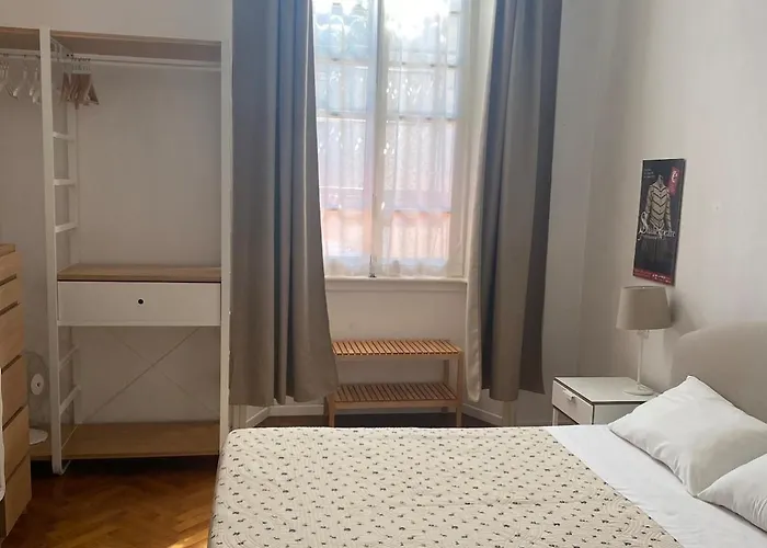 Casarudy-2 Bedrooms & Bathrooms Station Apartament *