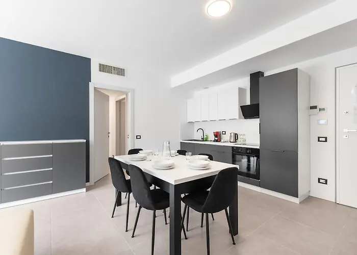 San Siro 700 M - 20 Min - Apt1 Апартаменты *