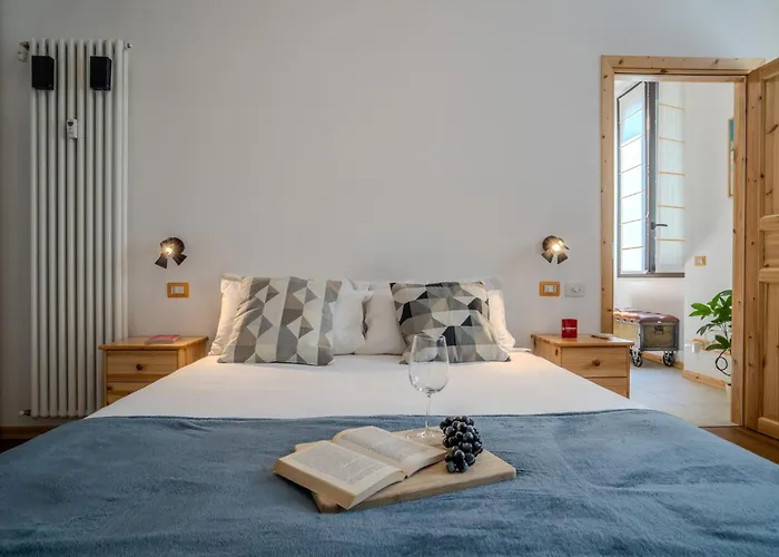 Guesthost - Relaxing Wooden 米兰