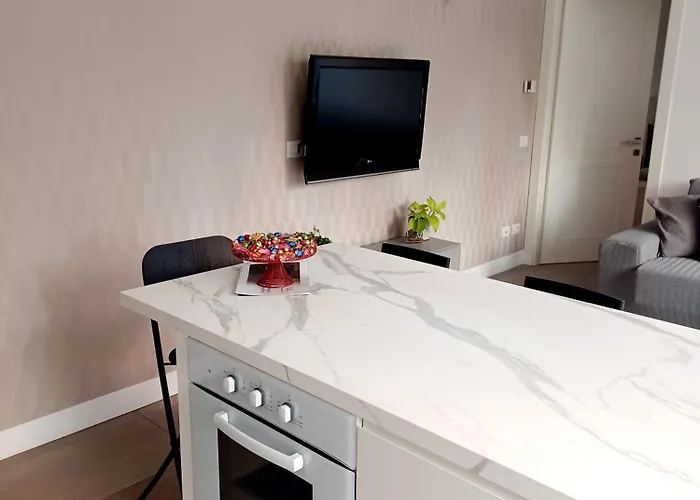 California Suite, Zona Tortona-solari-citylife, Un'oasi Nel Centro Di Apartamento Milão