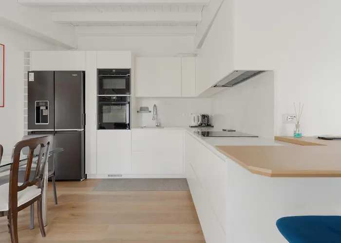 Guesthost - Cozy Porta Vittoria Area Apartment