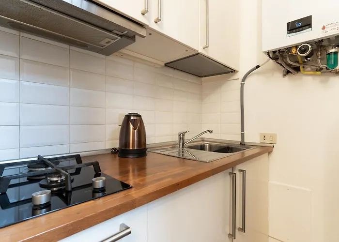 Guesthost - Corvetto Comfy Apartment